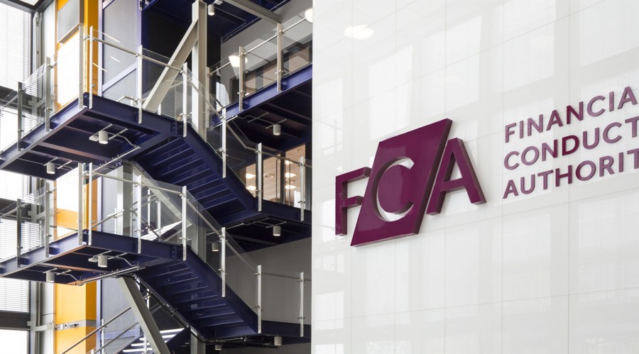 FCA 为邮箱政策转变辩护，批评者警告透明度风险